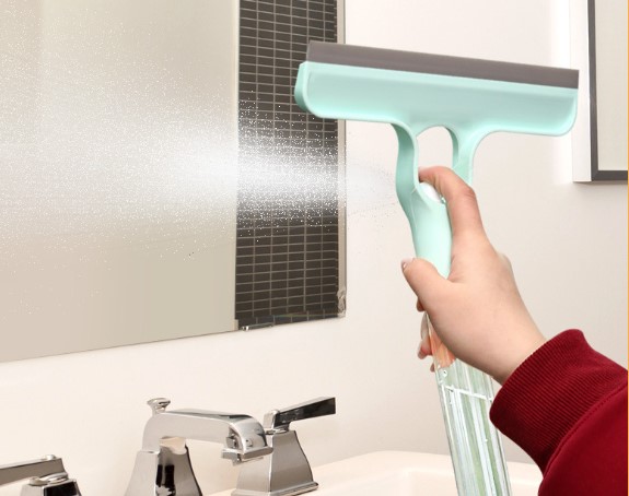 4 in 1 Spreyli Çek Çekli Camsil ve Fırça Aparatı 4