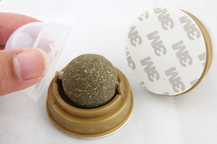 Kedi Nanesi Topu Catnip – Standlı Kedi Otu Yalama ve Oyun Topu 4