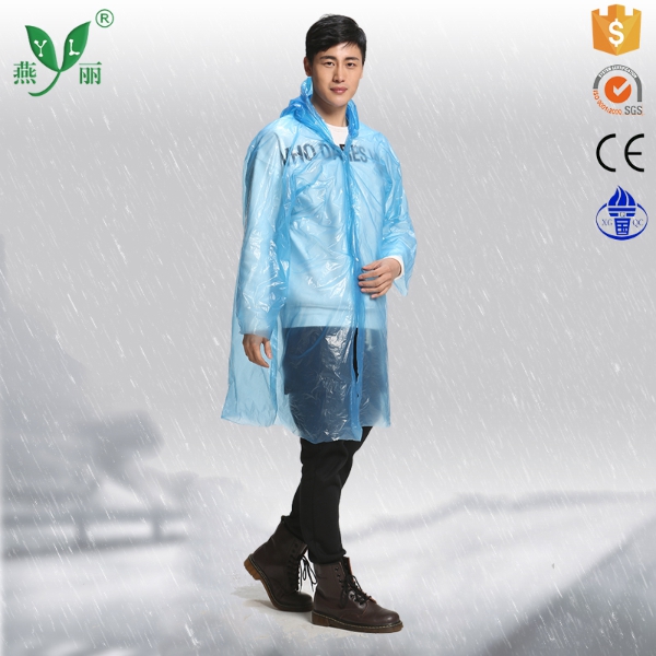 İnce Şeffaf Yağmurluk 2