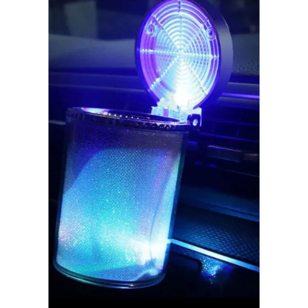Araç İçi Oto Kokusuz Küllük RGB Işıklı Kapaklı 3