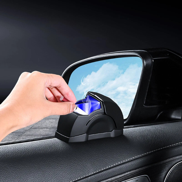 Araç İçi Otomatik Kapaklı Küllük 2